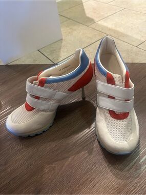 Women's Sporty Heeled Sneaker in White with Red & Blue